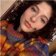 Insegnante di letteratura italiana per ragazzi dalle elementari alle superiori